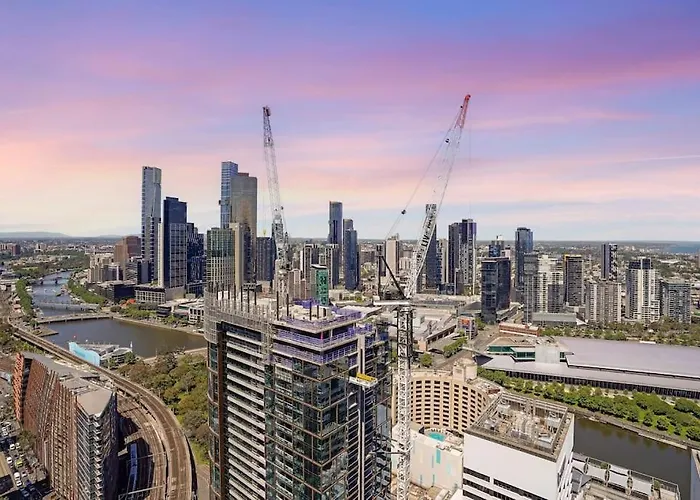 New Waterfront Living With Sublime Views 2B1B
